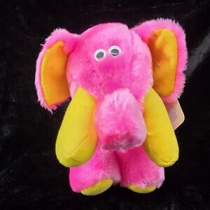 Vintage 1983 Dole Bananimal Banelephant Plush Trudy Toys Elephant w Tag